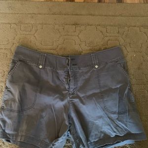 Women’s Grey Shorts-Size 18W